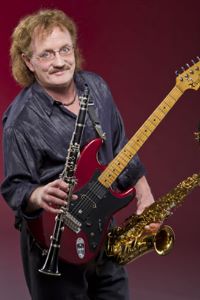 Alleinunterhalter derJAN